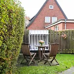 Haus Mittelstr Whg 3 OG links