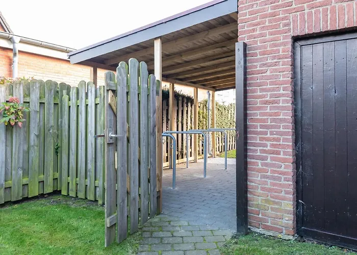 Haus Mittelstr Whg 3 OG links