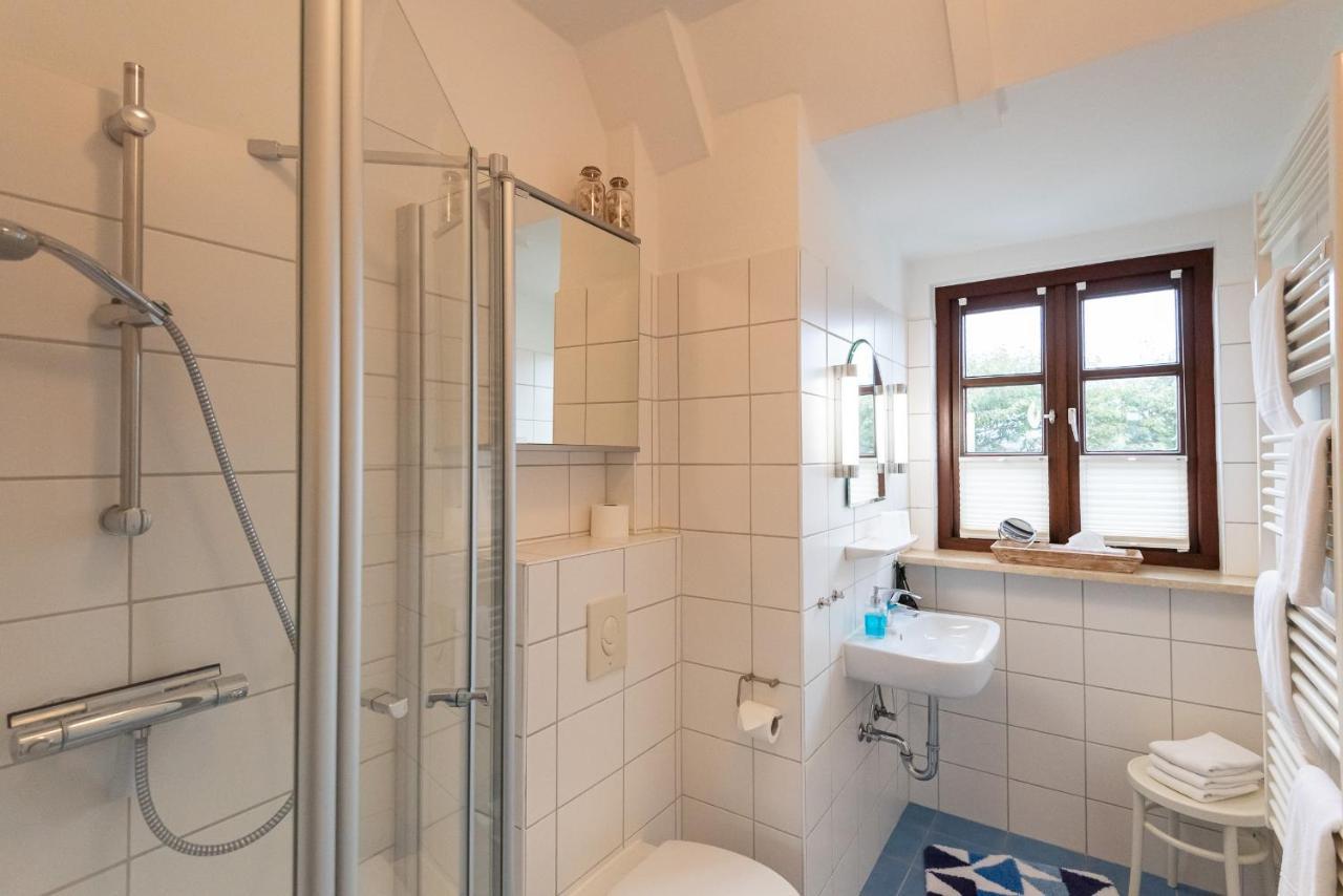 Apartment Haus Mittelstr Whg 3 Og Links *